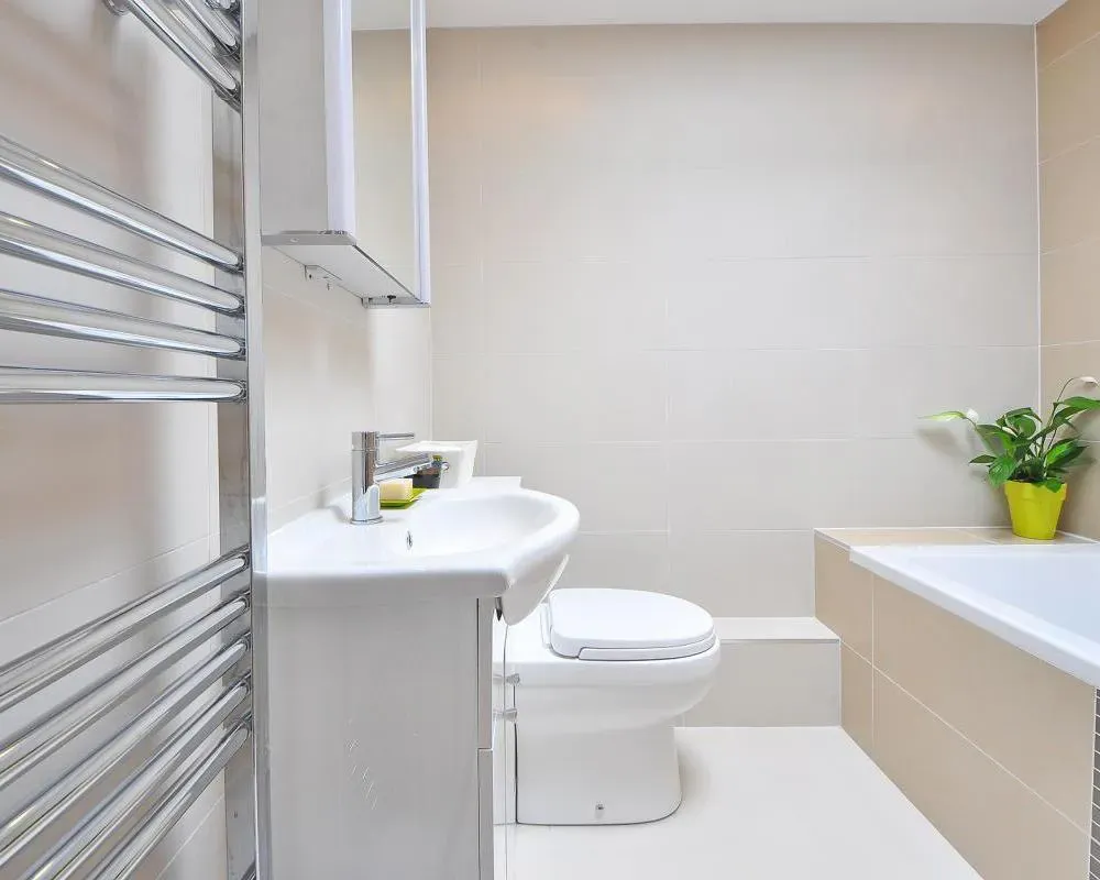 Sanitaires à Nieuil-l'Espoir